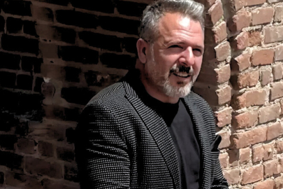 Bursalı ilahi sanatçısı kalp krizi geçirdi