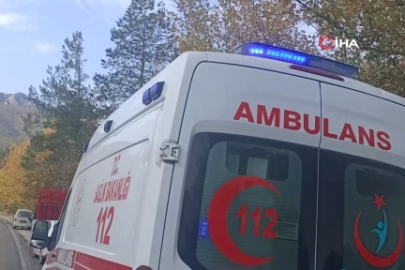 Bursa'da 50 metre arayla kaza yaptılar! Aynı aileden 3 kişi...