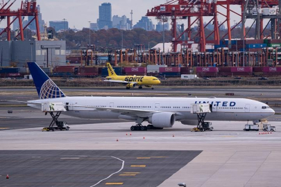 ABD'de kaos bitmiyor, yüzlerce uçuş iptal edildi