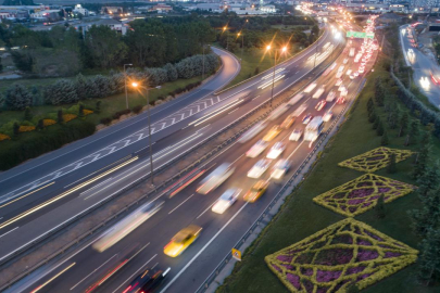 Dev projelerle Türkiye'nin ulaşım ağı genişliyor