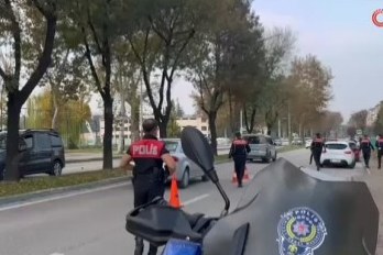 Bursa'da 'huzur' uygulamasında bir şüpheliden av tüfeği çıktı!