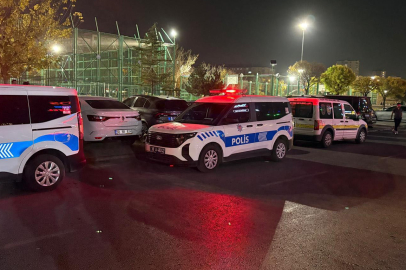 Kayseri'de parkta bıçaklı kavga: 1 yaralı