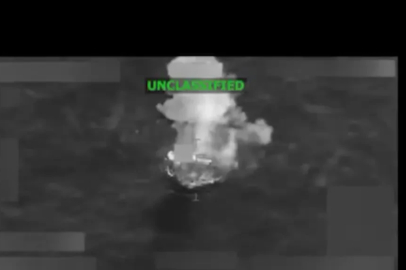 ABD Pasifik'te 2 gemiyi vurdu: Çok sayıda kişi hayatını kaybetti