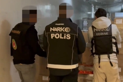 Edirne Kapıkule’de 6 ton 400 kilogram uyuşturucu üretebilecek madde ele geçirildi