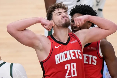 Houston Rockets, Alperen Şengün'ün "double-double" performansıyla kazandı