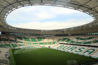 Bursa’da milli maç heyecanı! Biletsiz seyircilere uyarı geldi