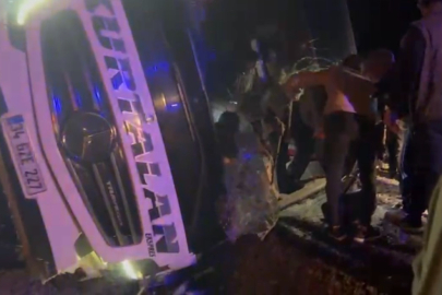 Osmaniye’de yolcu otobüsü devrildi: Yaralılar var