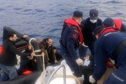 Yunanistan, 8’i çocuk 20 düzensiz göçmeni ölüme terk etti