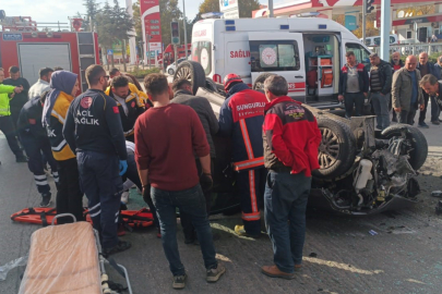 Çorum’da takla atan otomobilim sürücüsü yaralandı