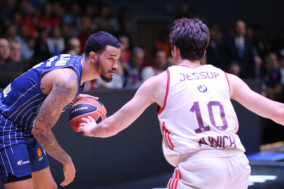 Anadolu Efes, Bayern Münih'i 74-72 mağlup etti