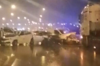 Gaziantep TAG Otoyolu’nda 12 aracın karıştığı zincirleme kaza: 2’si ağır 13 yaralı