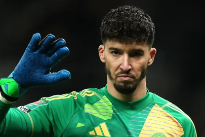 Altay Bayındır kararı: Manchester United için kritik gündem!