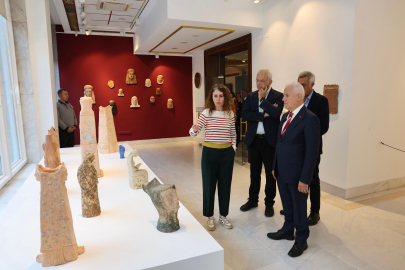 Bursa'da 'Gözlerimin Önündesin' sanatseverleri ağırlıyor