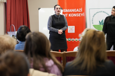 Kadınlar şiddetin türlerini Bursa Osmangazi’de öğrendi
