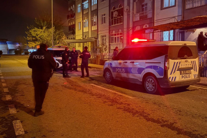 Kayseri’de 4. kattan düşen genç kız ağır yaralandı