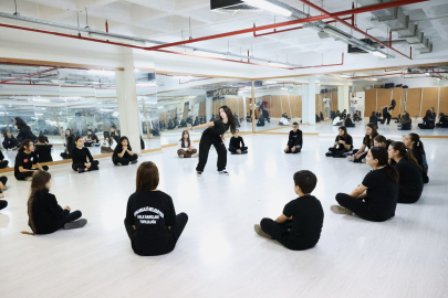 Geleceğin dansçıları Bursa'da yetişiyor! Salsa ve Bachata...