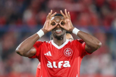 Göztepe'de Romulo'nun yerine yeni bir Brezilyalı daha geliyor! Rasmus Ankersen transferde kolları sıvadı...