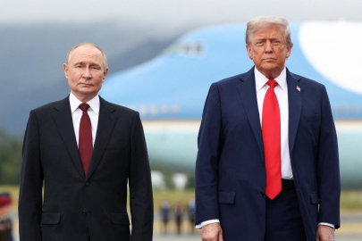 Rusya: Putin-Trump zirvesinin gerekli hazırlıkların ardından yapılmasını umuyoruz