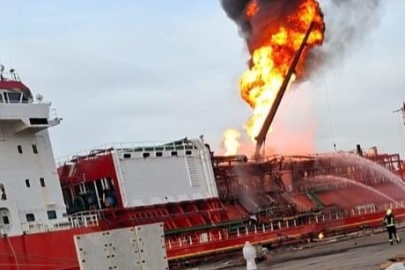 Türk tanker gemisi Ukrayna limanında vuruldu