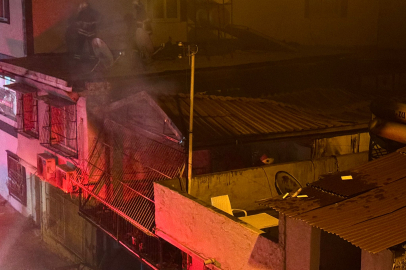 Adana'da müstakil evde çıkan yangın söndürüldü