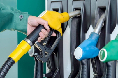 Sürücüleri üzecek haber: Akaryakıta dev zam yolda!