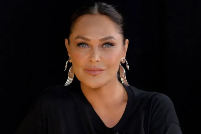 Hülya Avşar ekranlara geri dönüyor! Fazilet ile geliyor