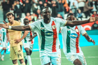 Mbaye Diagne şov yapıyor!