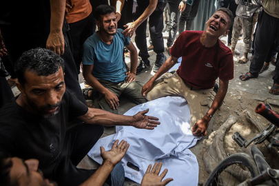 Soykırımcı İsrail, Gazze'deki soykırımda 19 bin öğrenciyi öldürdü