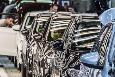 İthal otomobile ek vergi yarın başlıyor