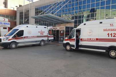 Tokat'ta 5 lise öğrencisi tavuk dürüm yedikten sonra hastanelik oldu