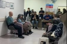 Bursa'da palyatif servisteki hastalar canlı müzikle moral buldu