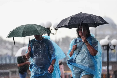 Meteoroloji uzmanı uyardı: Sağanak yağış geri geliyor! 6 derece birden soğuyacak...