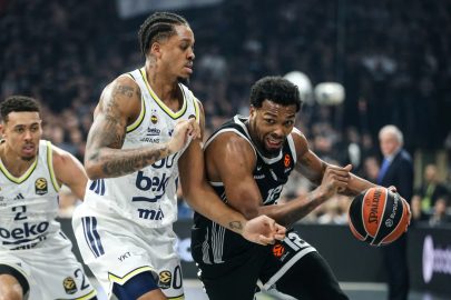 Partizan'dan 1. Murad için skandal pankart: Fenerbahçe'den maç biter bitmez açıklama geldi
