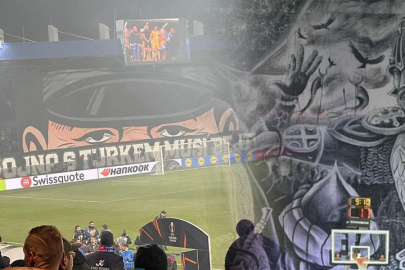 Partizan-Fenerbahçe Beko maçında skandal! Sırp taraftarlar yine rahat durmadı...