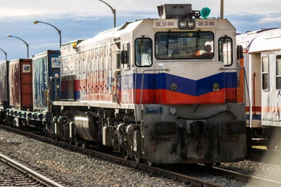 Demir yollarındaki iltisak hatlarında 150,5 kilometrelik 9 projede yapım çalışması sürüyor