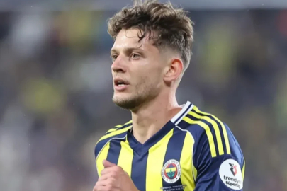 Fenerbahçe'de Sebastian Szymanski ayrılığı: Bundesliga'dan talipler!