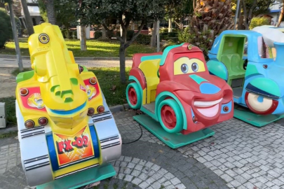 İstanbul Bağcılar'da Plevne Parkında oynayan 4 çocuk, elektrik akımına kapıldı