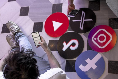 Malezya, 16 yaş altı çocukların sosyal medya hesabı açmasını yasaklıyor