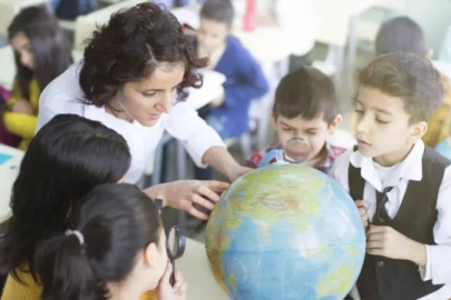 24 Kasım'ı kim Öğretmenler Günü ilan etti? Darbeci Kenan Evren...