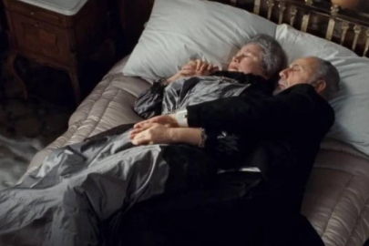 Titanik'ten çıkarılan altın cep saati rekor fiyata satıldı!