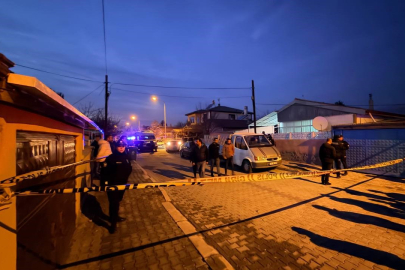 Erzincan’da bir evde baba ve oğlu silahla vurulmuş halde ölü bulundu