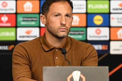 Fenerbahçe'nin Avrupa kadrosunda değişiklik! UEFA'ya bildirildi...