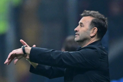 Galatasaray'da Okan Buruk'tan Union Saint-Gilloise maçının hakemine olay tepki!