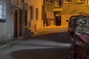 İstanbul Sarıyer'de yolda yürüyen şahsa silahlı saldırı: 1 yaralı