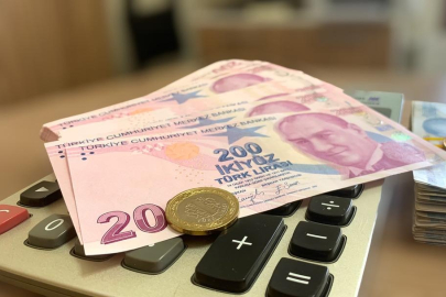 Asgari ücret için bir tahmin daha! Bu kez dikkat çekti: 27 bin TL...