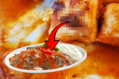 Bursa'da iskender kebabın içinden böcek çıktı! Özür dileyen firma...