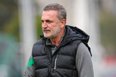 Bursaspor'dan idman açma kararı! Tahsin Tam da konuşacak...