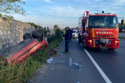 Samsun'da takla atan otomobilde 2 kişi yaralandı