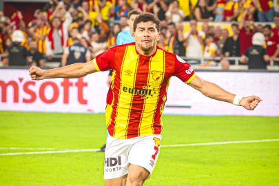 Göztepe'de Sabra bir türlü dönemedi