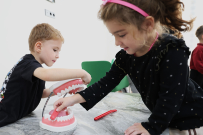 Bursa&nbsp;Osmangazi kreşlerinde çocuklara ağız ve diş sağlığı eğitimi